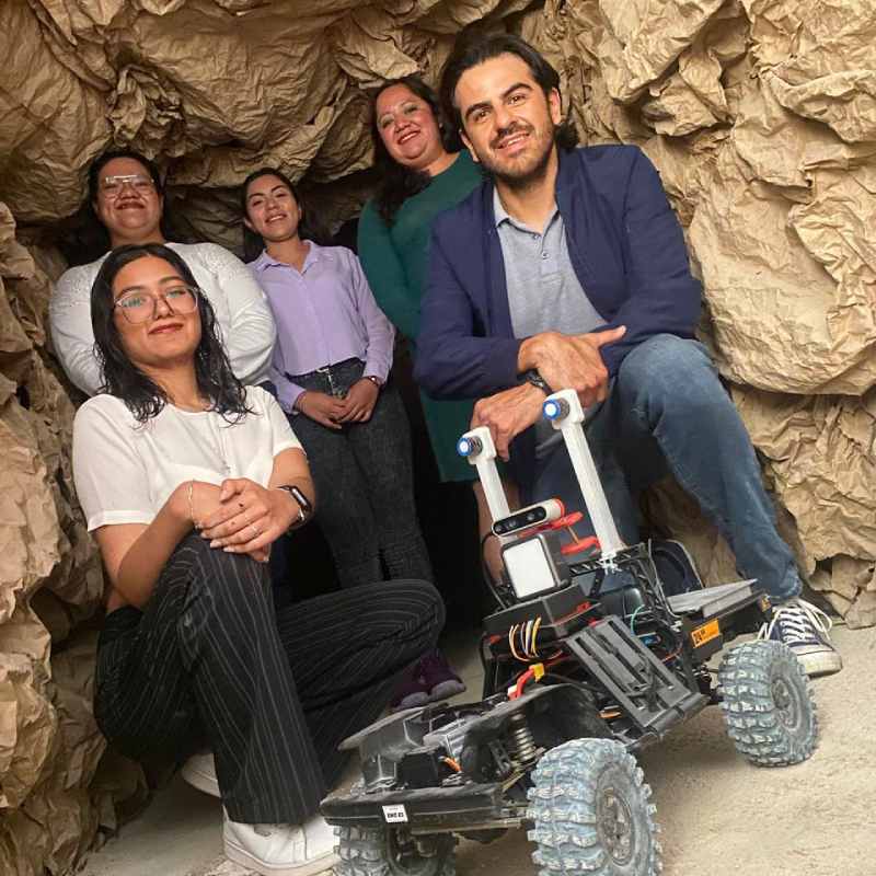 Diseñan estudiantes del Politécnico robot explorador que mapea e identifica riesgos en minas